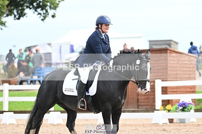 250907-113218-07243 - 018-Kathy.WhiteMilly.111