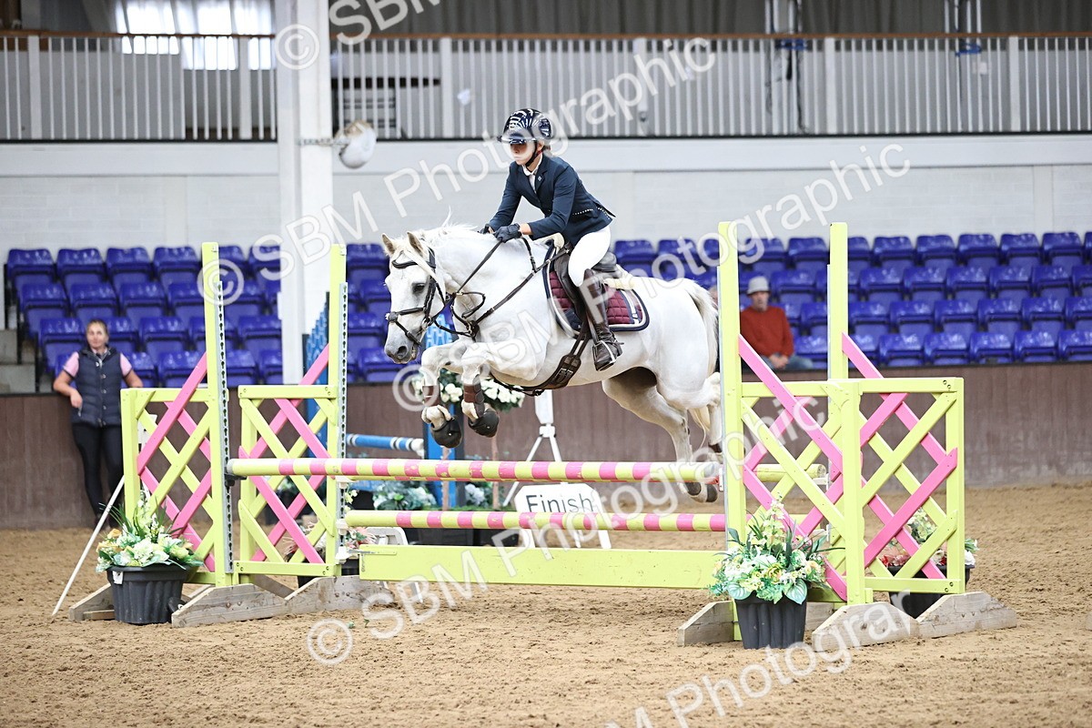 SBM_002453 - Class 11 - Pony Discovery - 90cm Open