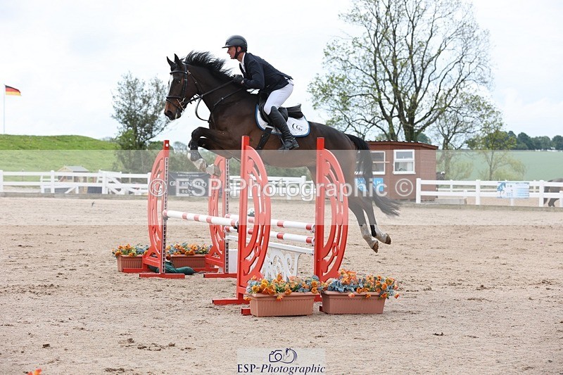 250508-092321-00131 - Cls 6 Snr British Novice and 90cm Open