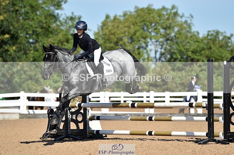 230903A-104846-04035 - Cls 18 Pony Brit Novice & 80cm Open
