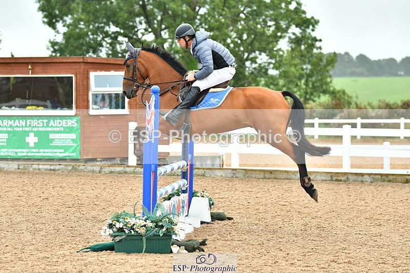 230812A-090142-07529 - Cls 25 A&B Brit nov & 90 Open