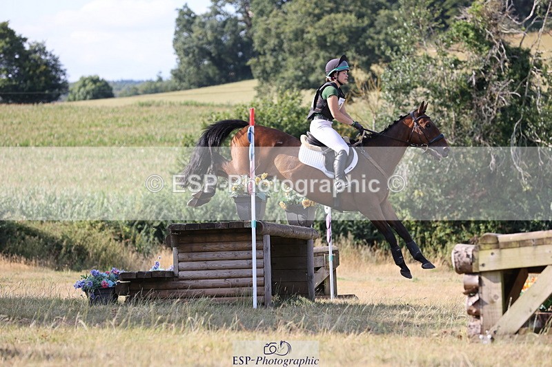 250802A-172644-08535 - I-408-Leia.Massey-HOOVES.THE.DADDY