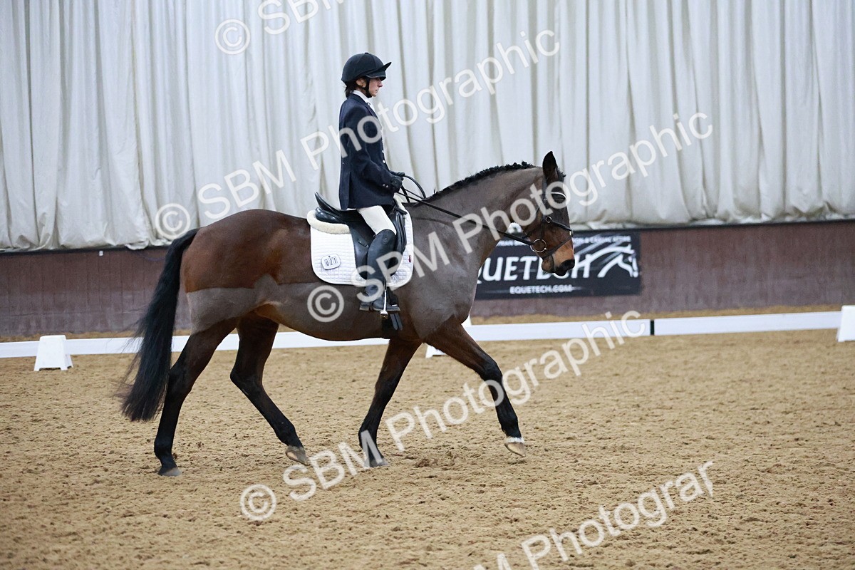 SBM_000527 - Class 7-6 - Novice 3-Novice 2