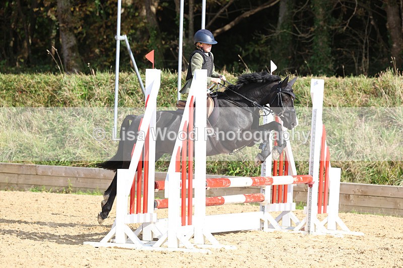 3E7A8041 - Class 4: 70cm open