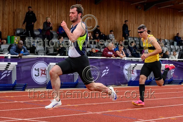 ComMast25-919304 - Track Male Set One