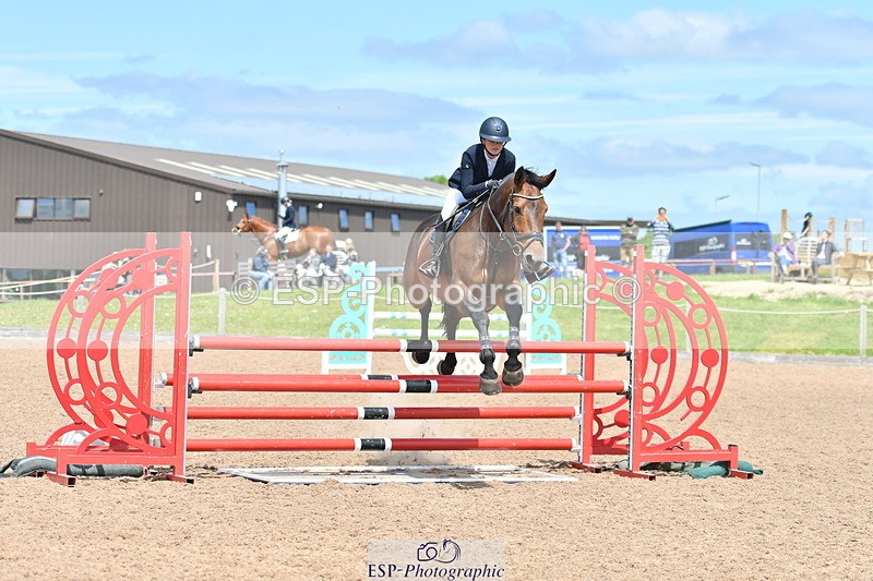 240609A-114428-04721 - Cls 17 Snr 1.05m Open