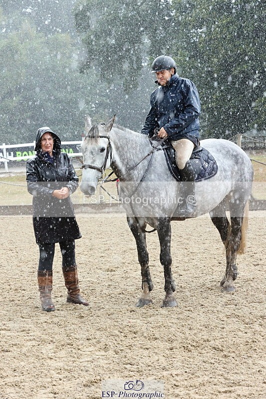 250831A-135844-10382 - Cls 42 Snr 1m Grand Prix