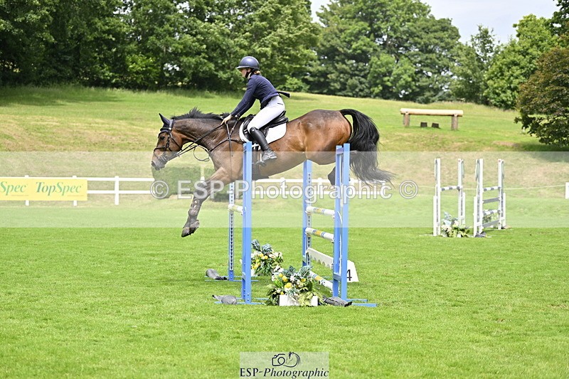 250613A-120015-00856 - Cls 2 Snr 1.15m Members Cup