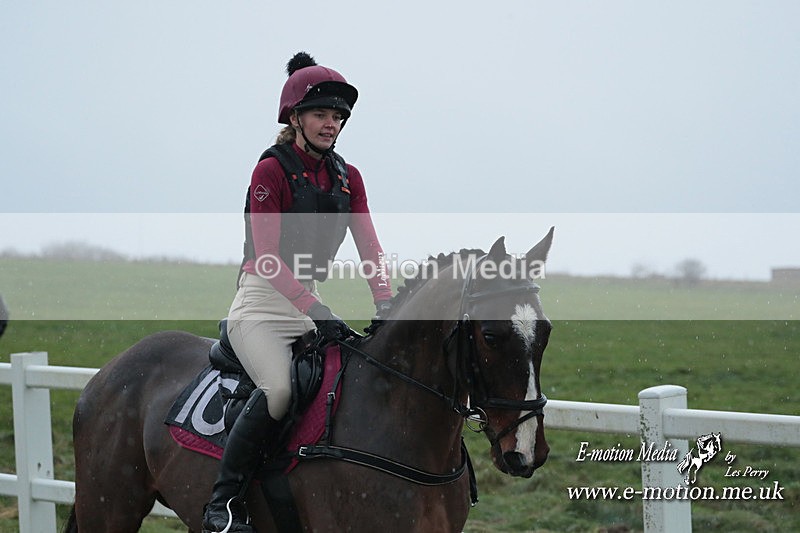 PtP 101223 19 - New Forest Hounds PtP Larkhill 10/12/23