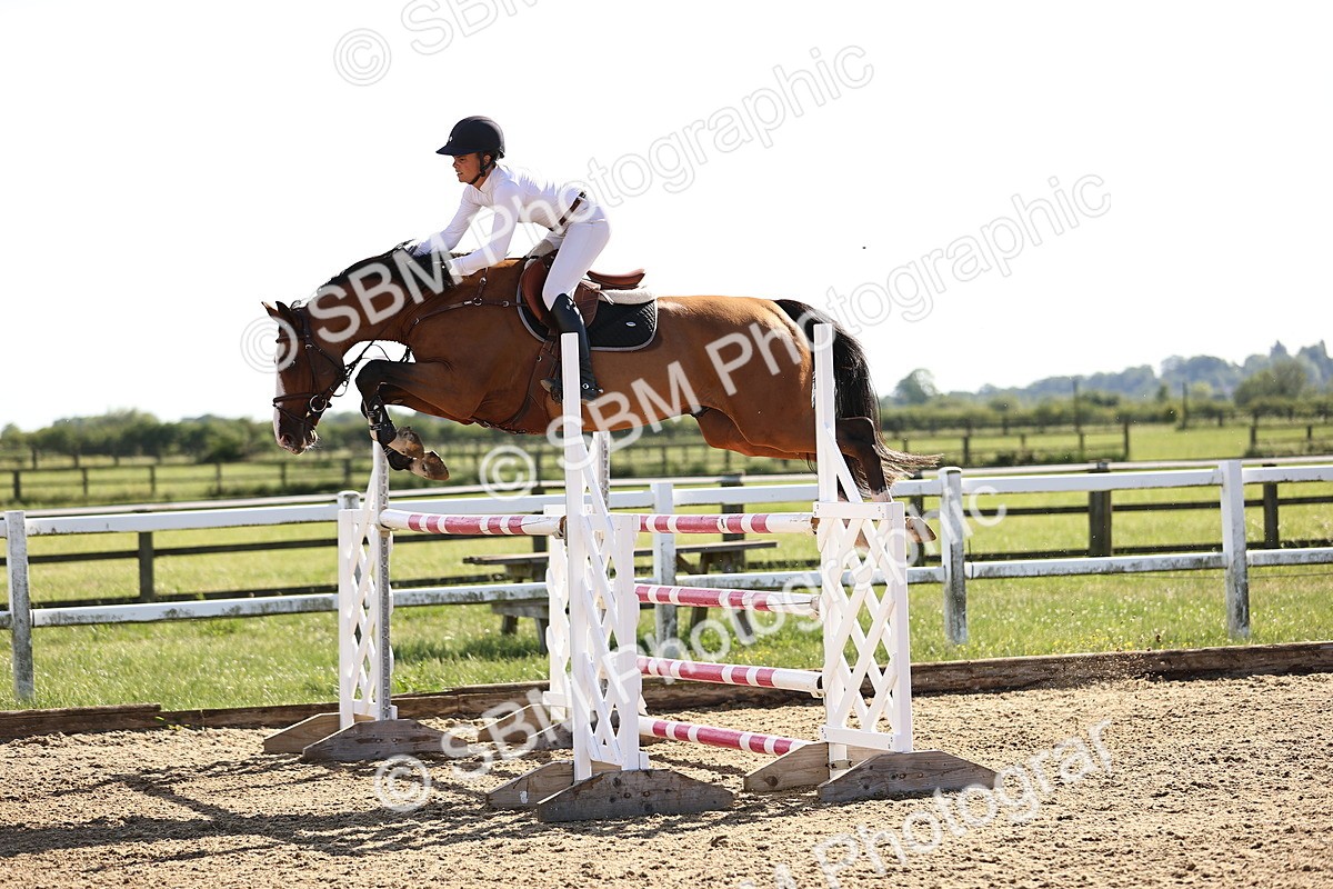 SBM_003137 - Class 5 - Senior Foxhunter - 1.20m