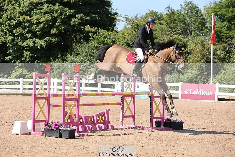 240718A-104011-03940 - Cls 29, YH 6 Yr Olds 1.20m