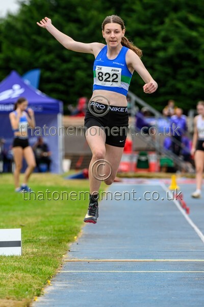 Sen25SAT-923483 - Field Female Set One