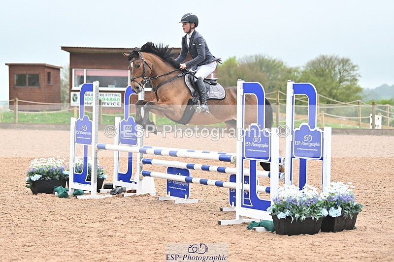 240505A-112909-04873 - Cls 3  Pony Discovery & 90cm Open