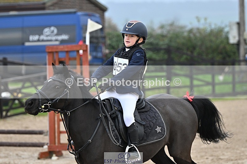 241110-101034-00201 - 40cm Showjumping
