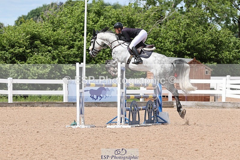 250528-130649-00870 - Cls 4 Newcomers and 1.10m Open