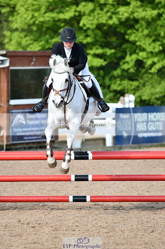 240512A-085919-17044 - Cls 39 British Novice and 90cm Open