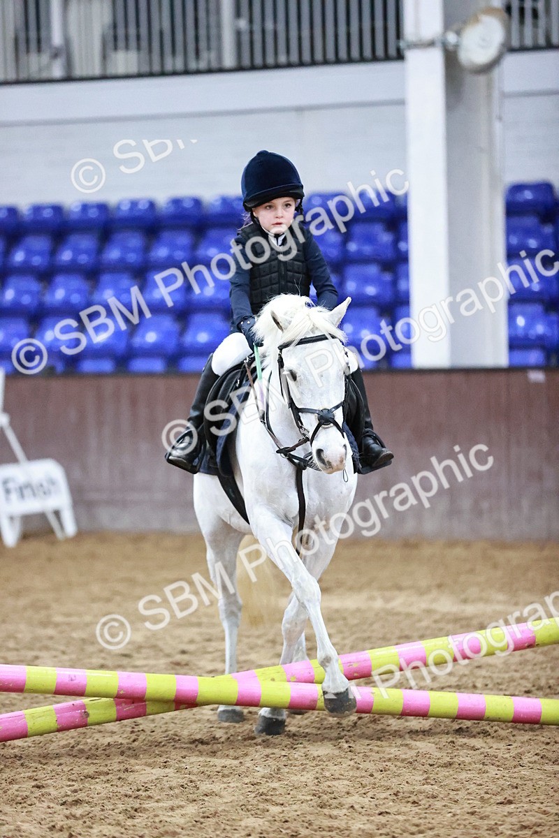 SBM_000214 - Class 1 - Cross Pole Jumping 30cm 40cm