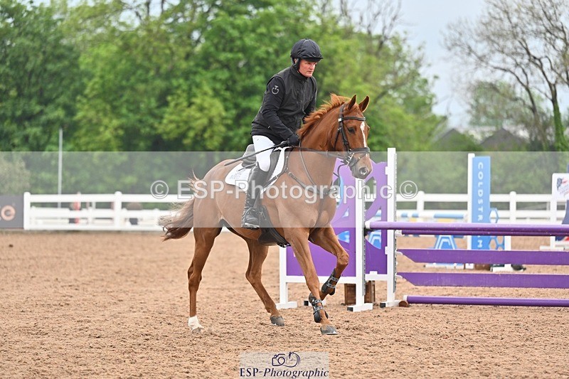260508-091012-04342 - Cls 17 British Novice and 90cm Open