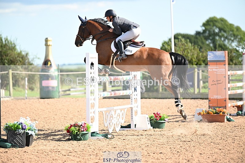 240913A-150427-04992 - Cls 17 National 1.30m Open