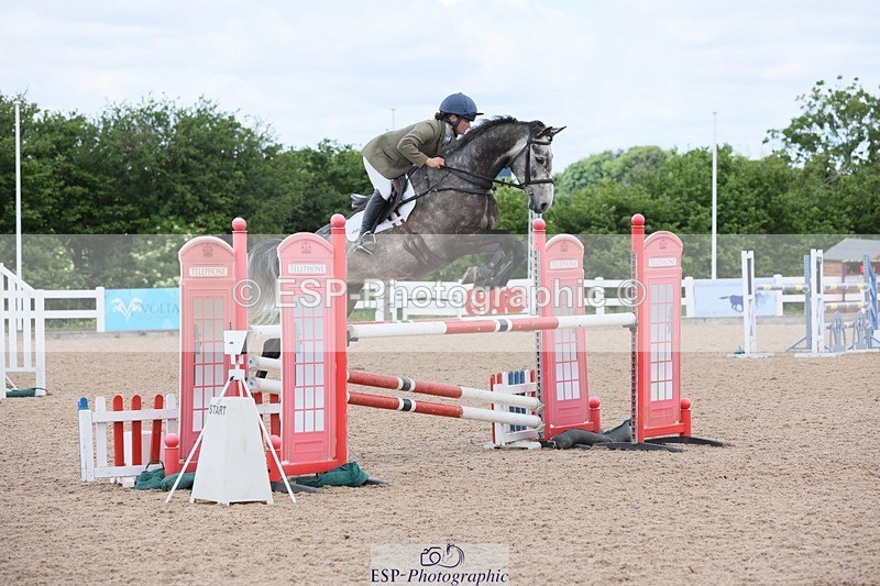 250528-135538-01185 - Cls 4 Newcomers and 1.10m Open