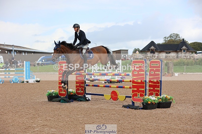 250911-120633-01330 - Cls 3 Snr Foxhunter