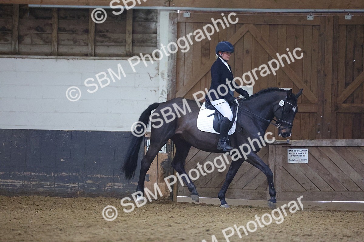 SBM_003134 - Class 9-10 - MQ U21 Open Novice 1