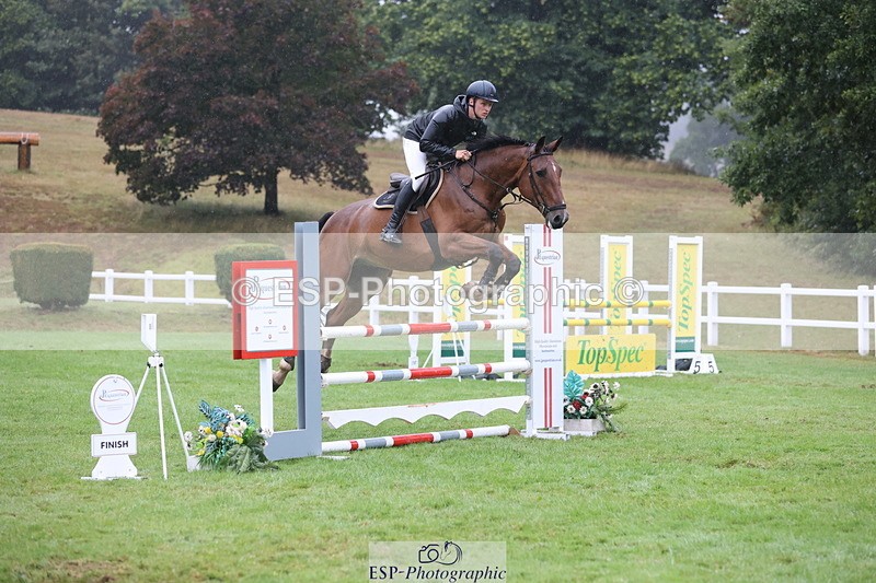 250830A-141302-06913 - Cls 16 Snr Newcomers and 1.10m Open