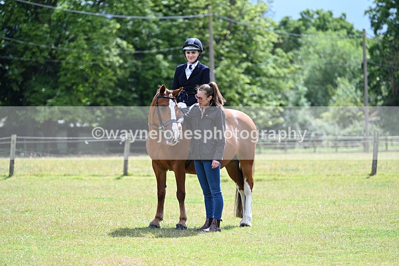 WJ7_0021 - Class 8 Ridden Veterans