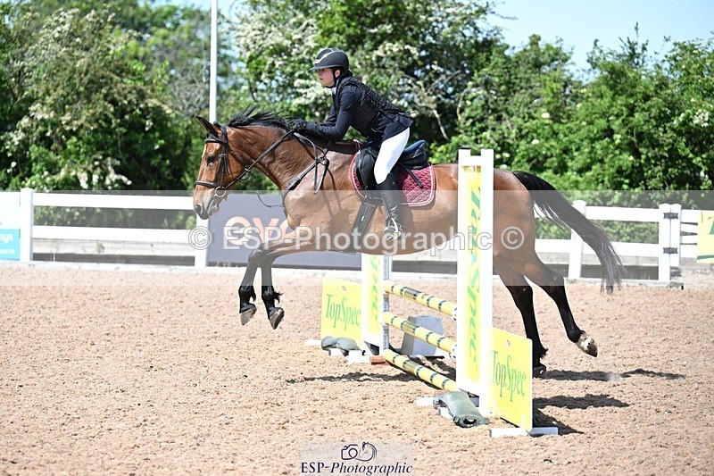 260523-111824-00322 - Cls 16+17 Club and Schools 70cm