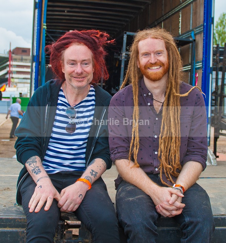 Newton Faulkner & Jeremy Cunningham - Wychwood Festival 2014