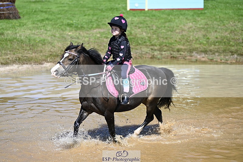 240728B-112123-00940 - Theo's Group XC