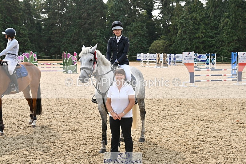 250816A-111248-00996 - Cls 3 Snr British Novice