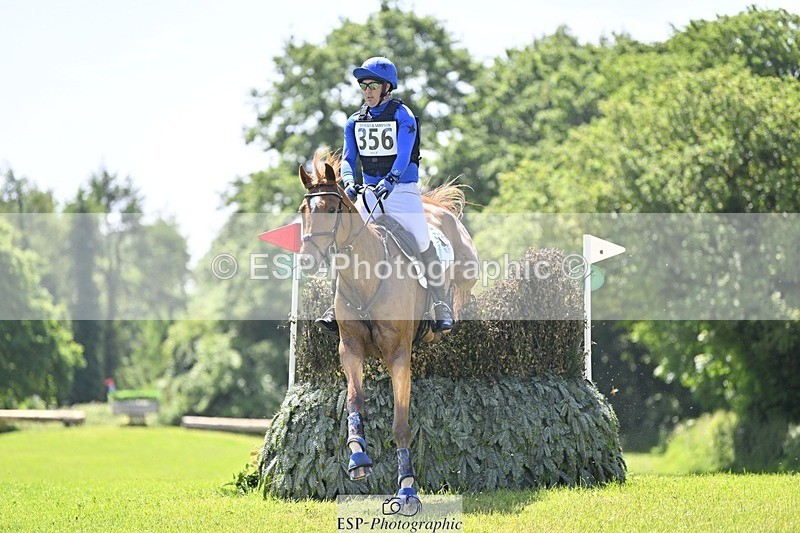 240525-113338-13055 - 356-CREEVAGHSTABLES_IFICUDIWUD-Tim_Cheffings