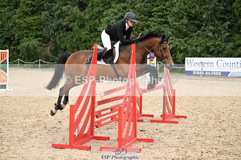 240704-131646-03435 - Cls 7 95cm Amateur Qualifier