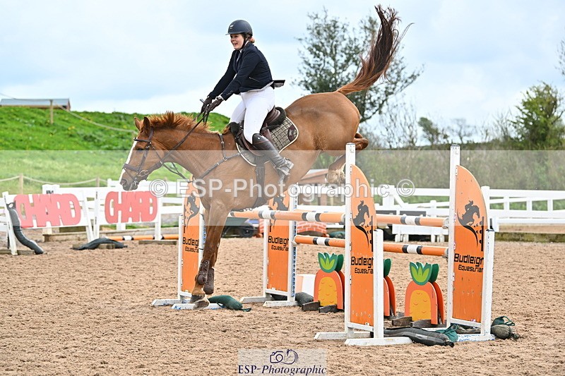 240501A-144120-01118 - Cls 8 Snr Foxhunter and 1.20m Open