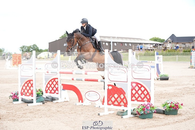 250801-110324-04843 - Cls 14 Snr Fox 1st Rnd