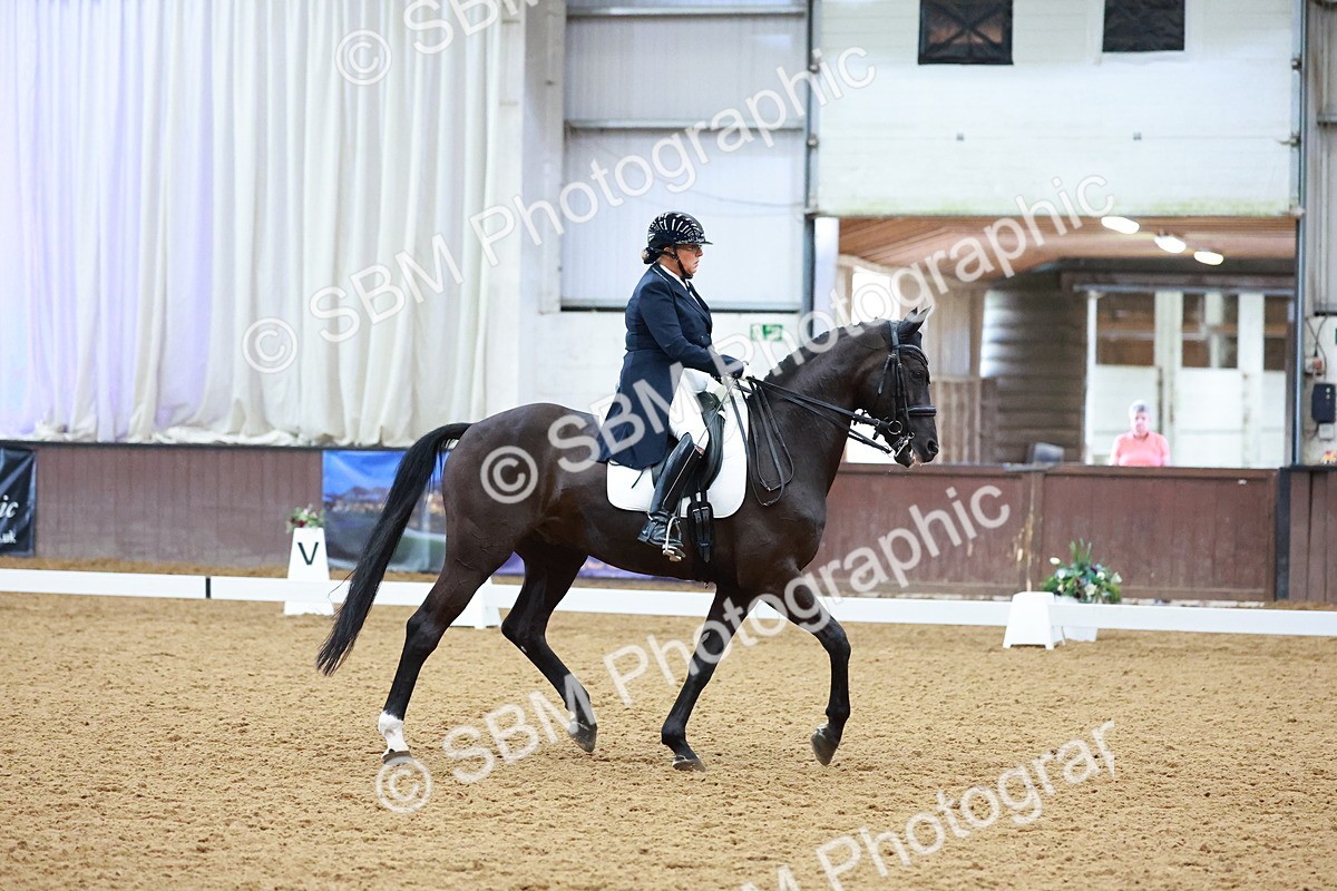 SBM_007696 - Class 9 - FEI INT II - 16.54.17.57