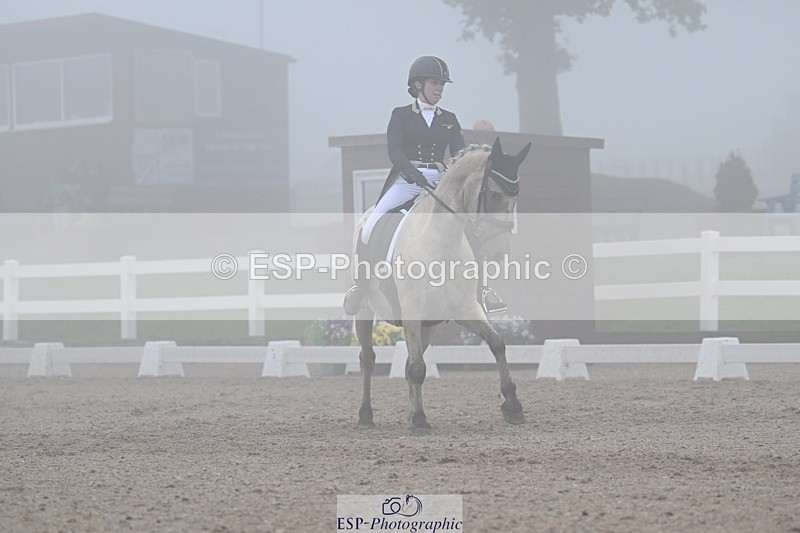 250907-151544-09304 - 128-Chantelle.Oliver-SymondsStadmorslow.Coffee.n.Cream