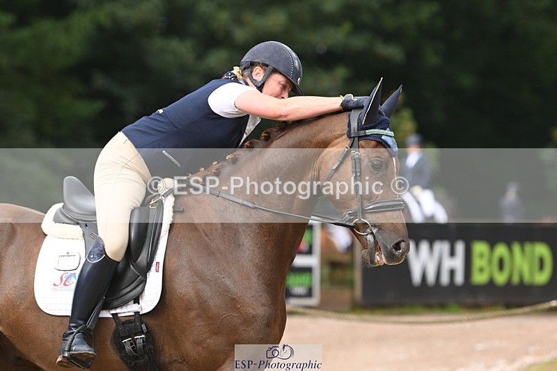 250719A-094253-03028 - 144-Verity.Perry-Vogue