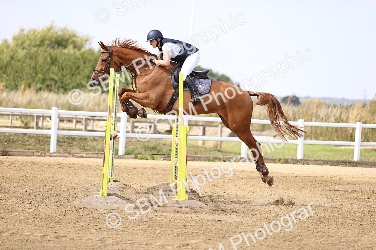 SBM_006603 - Class 12 - Amateur Championship Qualifier 1.05m