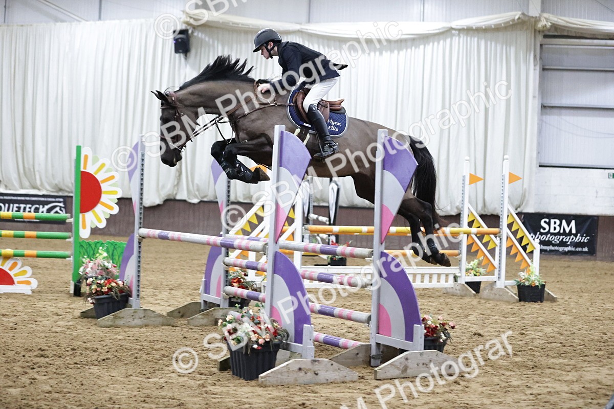 SBM_000529 - Class 3 - Nupafeed Supplements Senior Discovery/ 1m Open