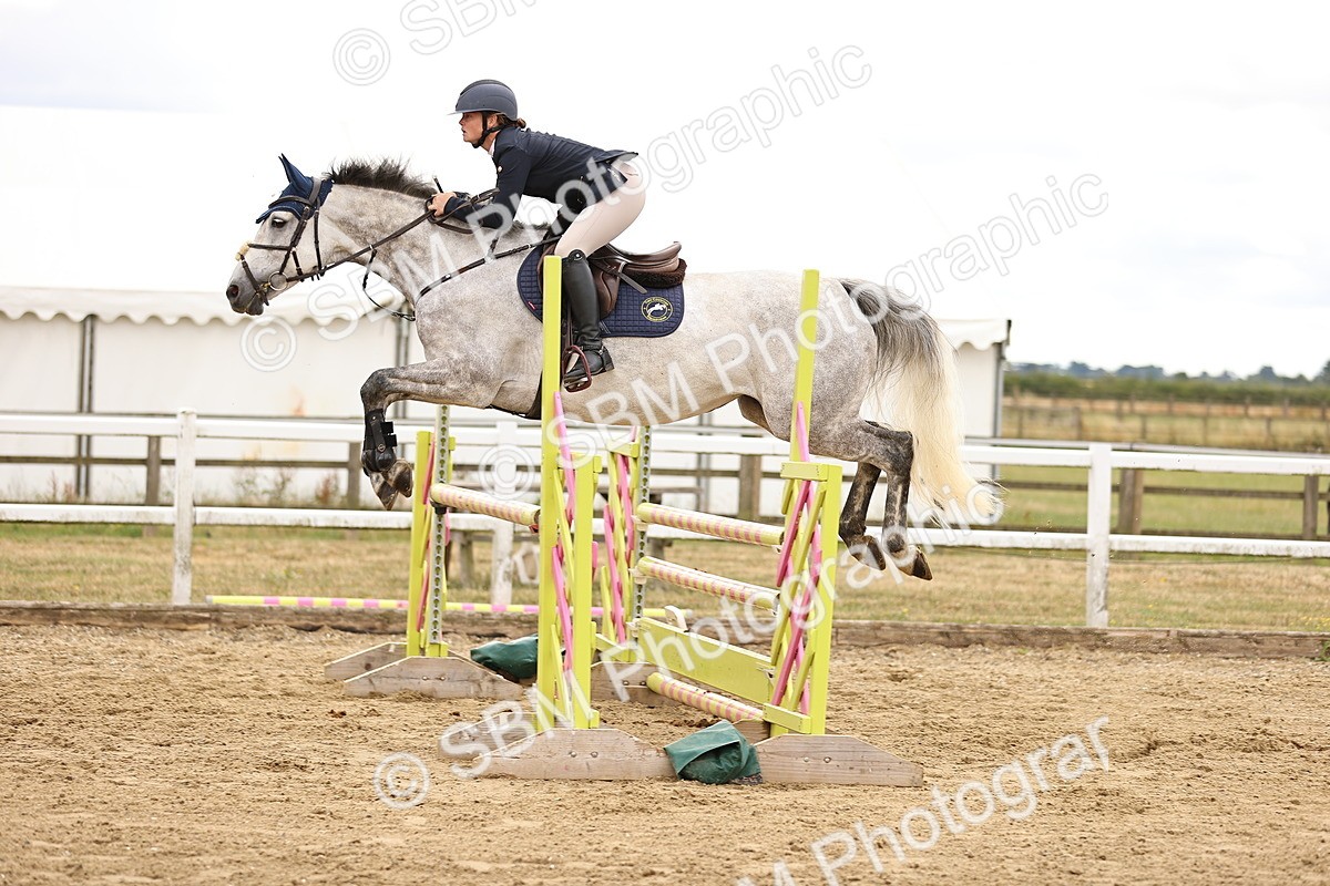 SBM_026915 - Class 13 - Senior Newcomers - 1.10m