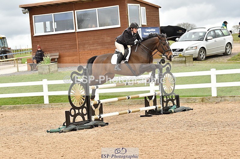 240403A-142558-00783 - Cls 4 Newcomers and 1.10m Open