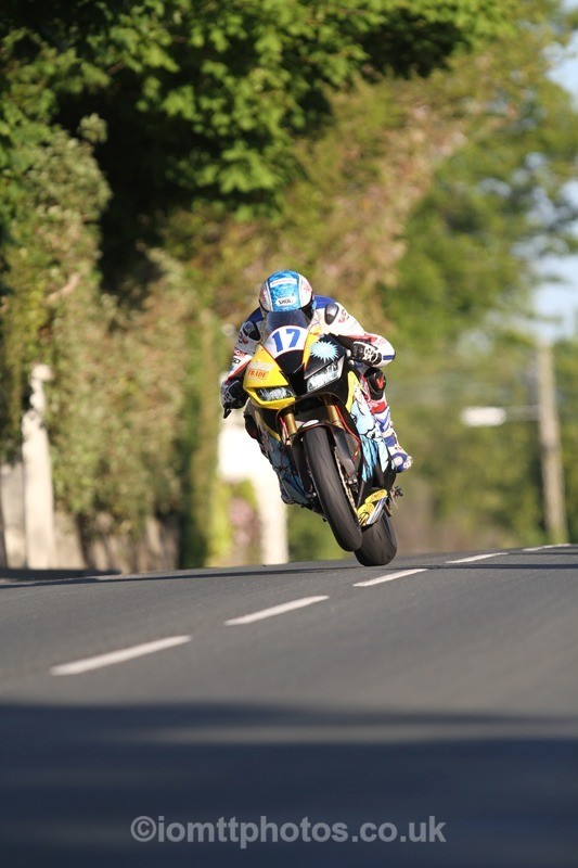 IMG_4991 - Thursday Practice  TT 2013