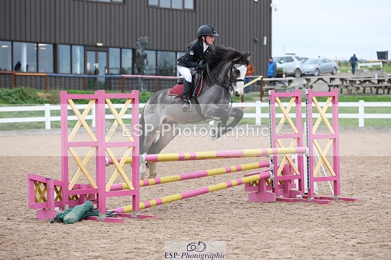 241116X-100517-00720 - Cls 08 Pony Winter Nov Champs