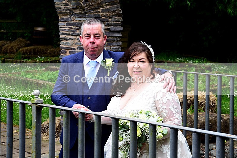 DK-375 - Donna and Kevin