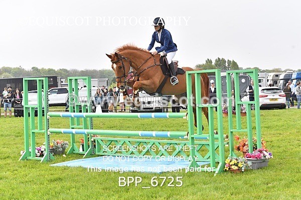 BPP_6725 - CLASS 2 RHS Classic Champ Qual (1.20m)