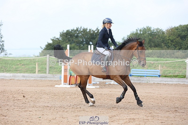 230915A-110552-01634 - Cls 2 Snr Foxhunter