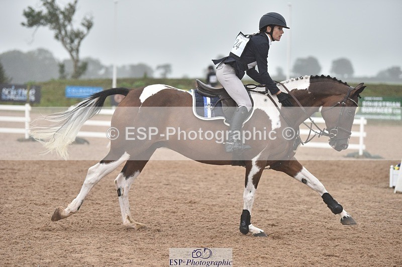 250830-125722-01974 - A-024-Helen.du.Heaume