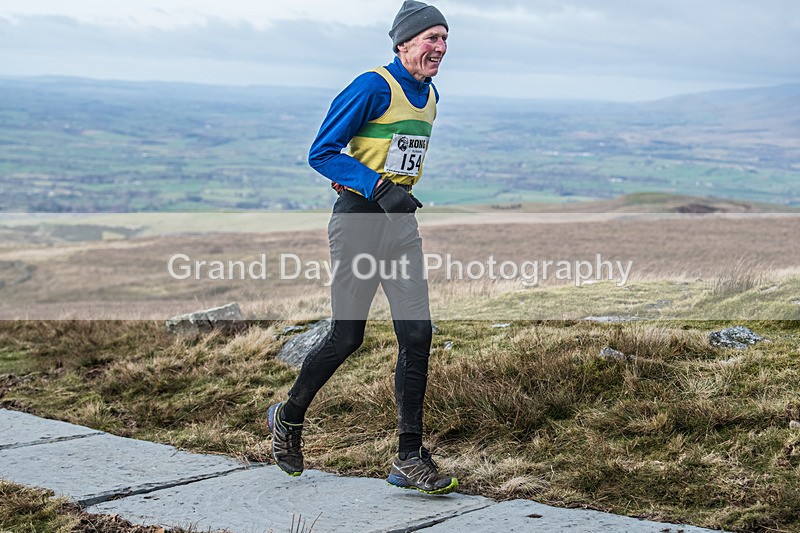 Nine Standards-629 - Nine Standards Fell Race Thursday 1st January 2026
